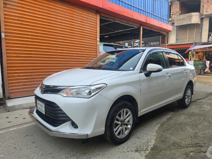 Toyota Axio 2017